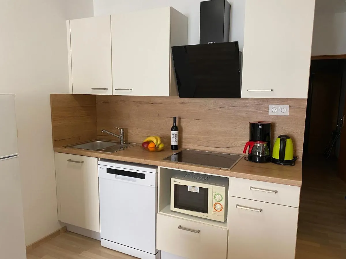 Apartmani Tamara Baska 0*, باشْكا